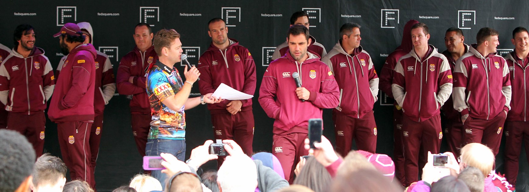 The Queensland side set up camp in Melbourne ahead of the second game of the 2015 Holden State of Origin series.