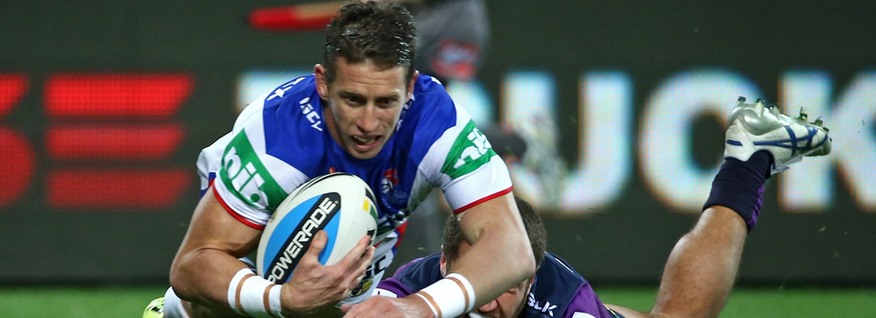 Kurt Gidley scores against the Storm at AAMI Park in Round 24.