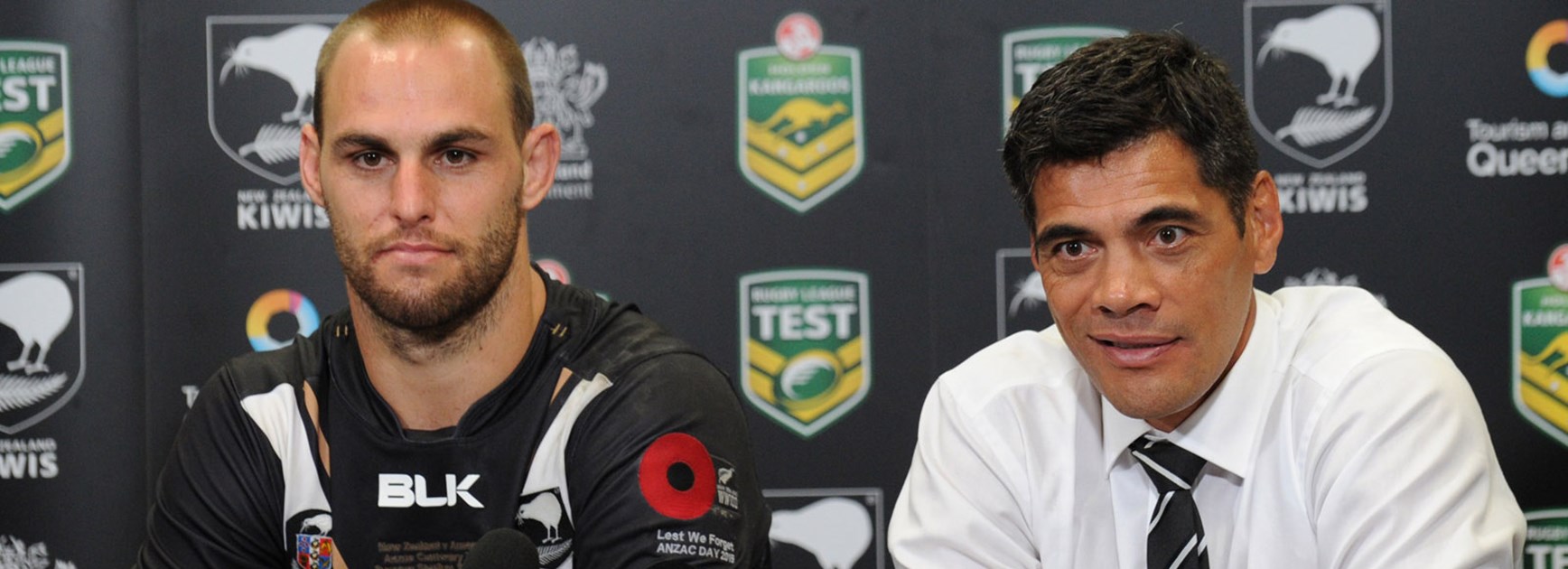 Kiwis coach Stephen Kearney and captain Simon Mannering after their side's win over the Kangaroos.