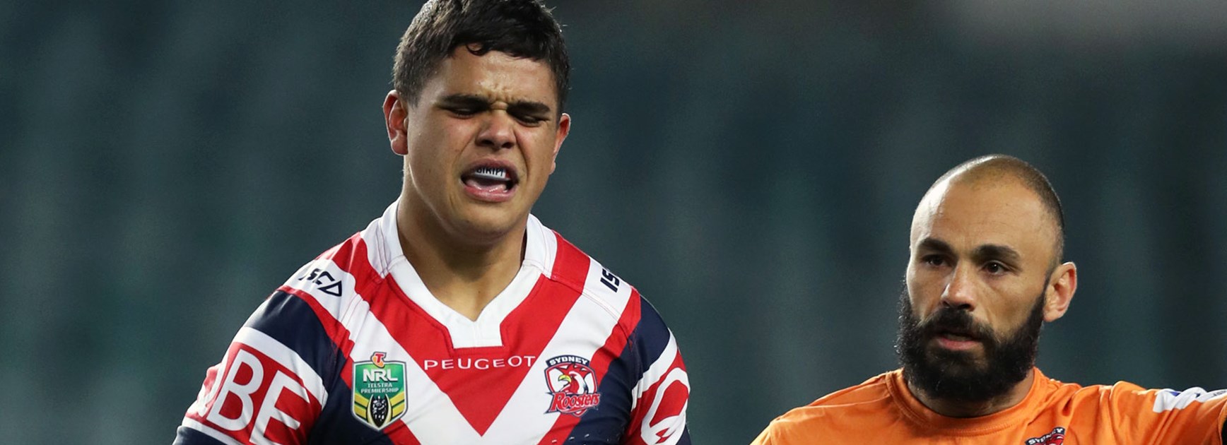 Roosters fullback Latrell Mitchell left the field through injury during his side's loss to the Bulldogs.