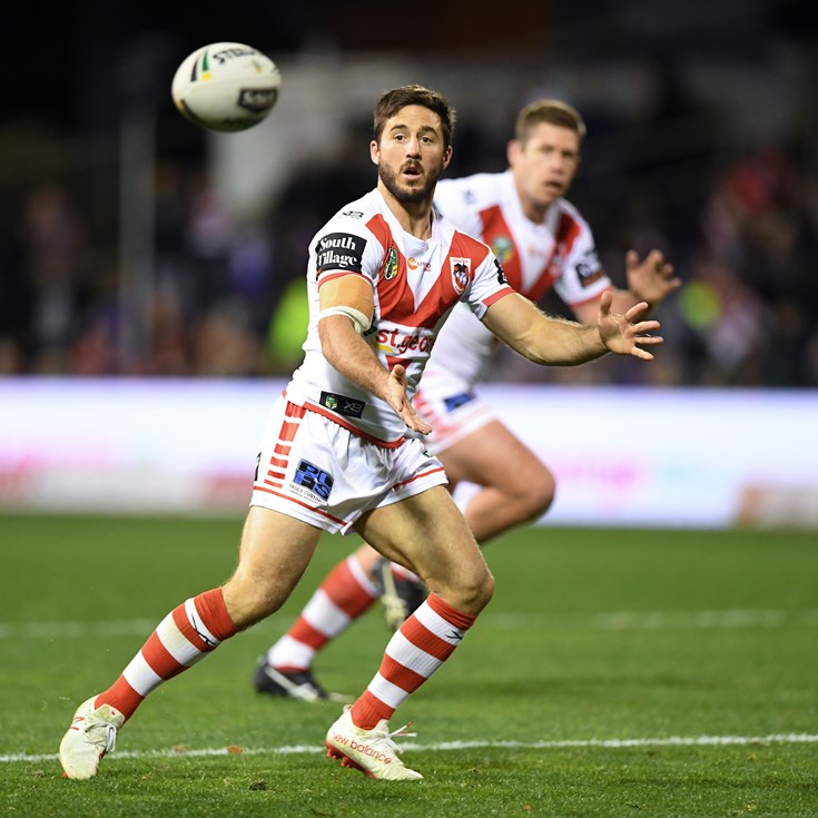 Dragons teammates throw support behind Hunt