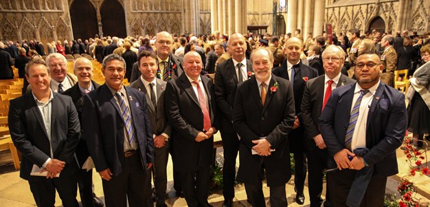 Greenberg and Beattie pay respects at UK Armistice Day service