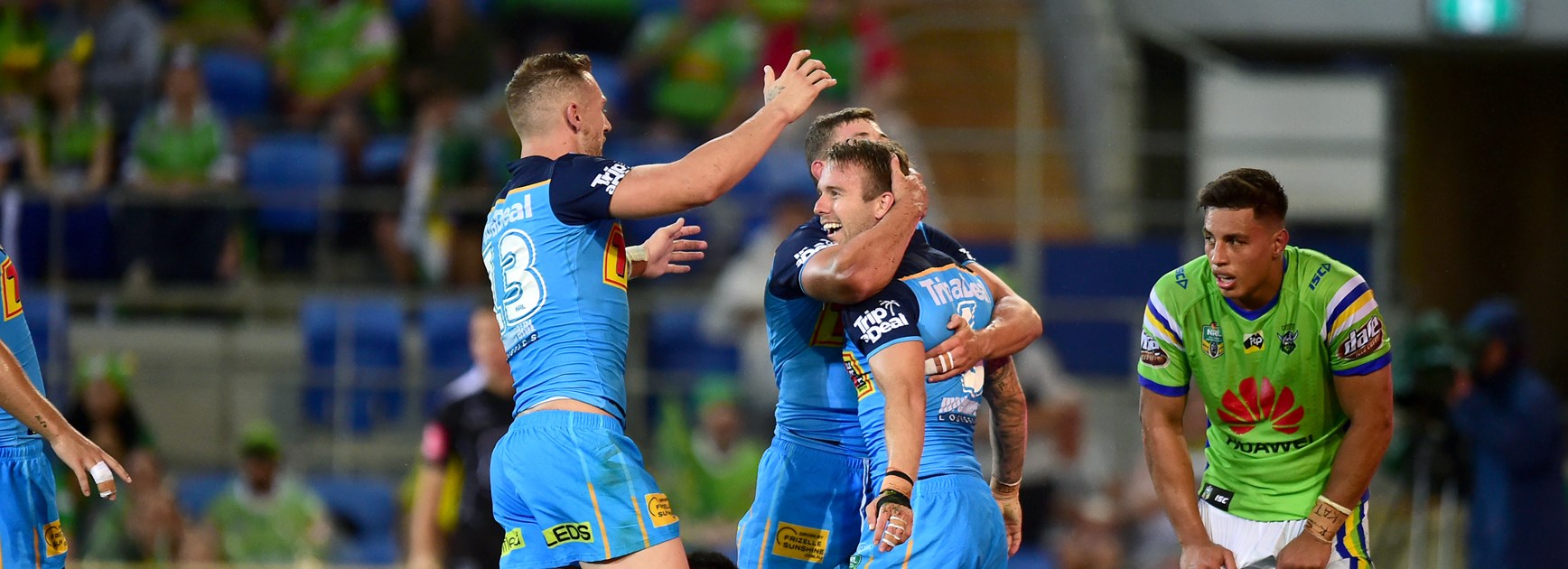 Titans stage great escape to beat Raiders