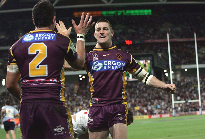 Brent Tate celebrating a try as a Bronco.