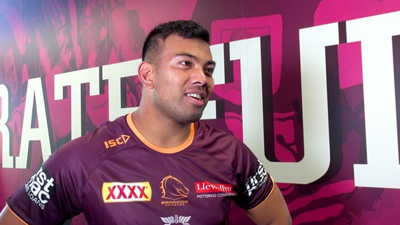 Kennar signs with Broncos on one-year deal