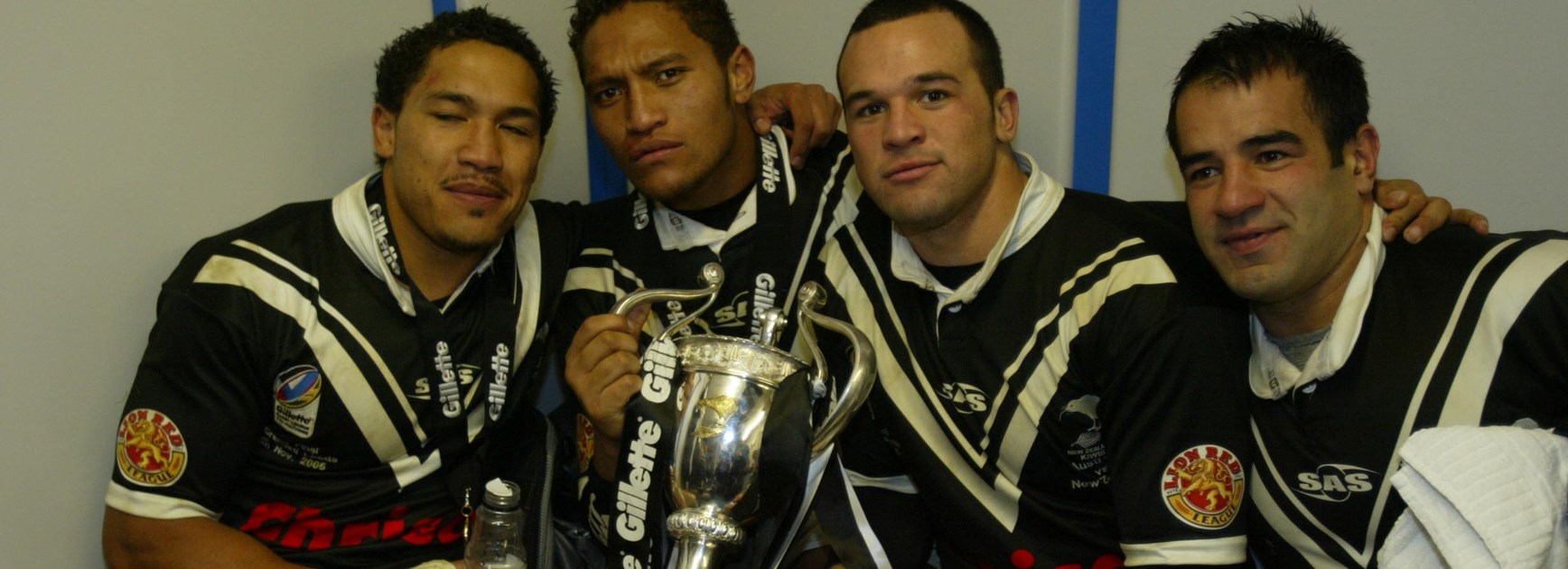 Kiwis players after the 2005 Tri Nations.