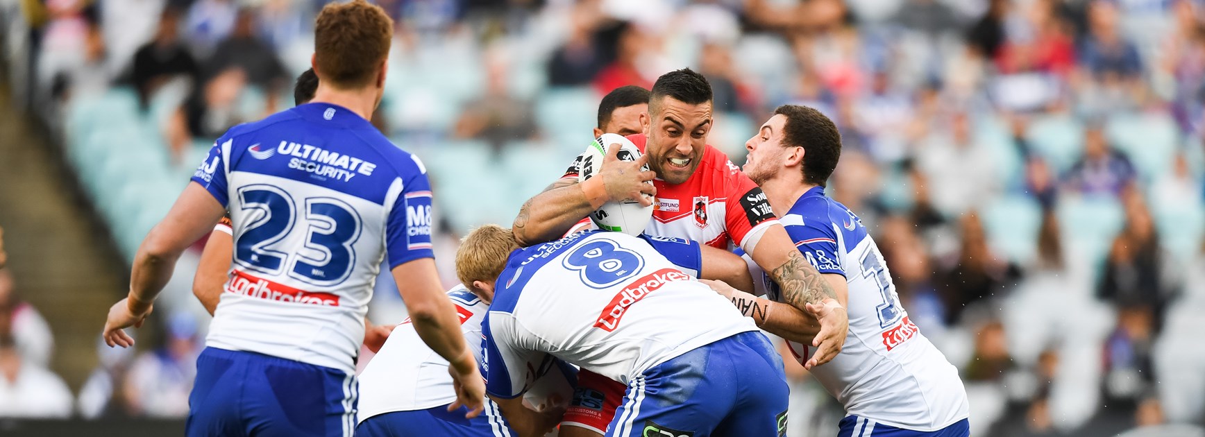 Paul Vaughan meets the Bulldogs defence.