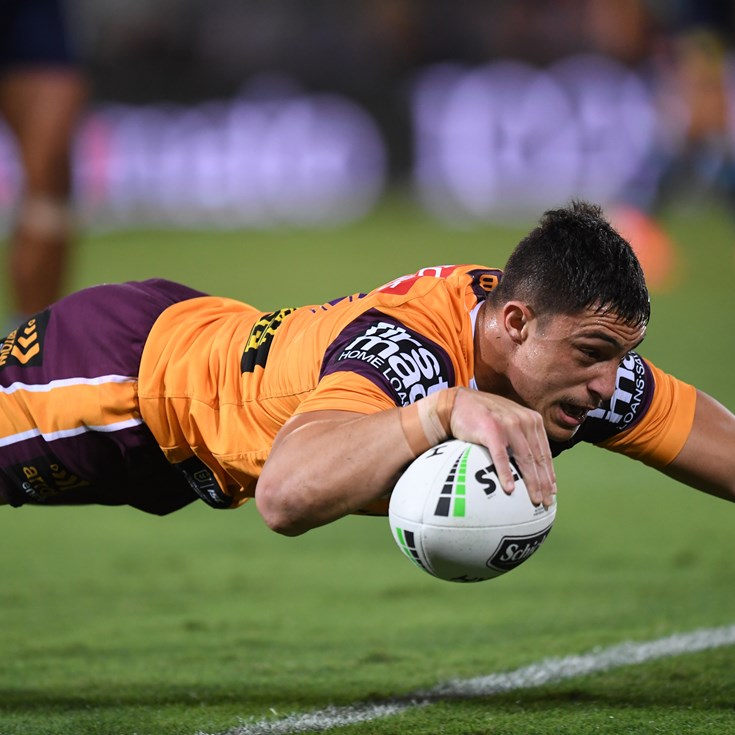 Broncos run riot to thump Titans and storm into top eight