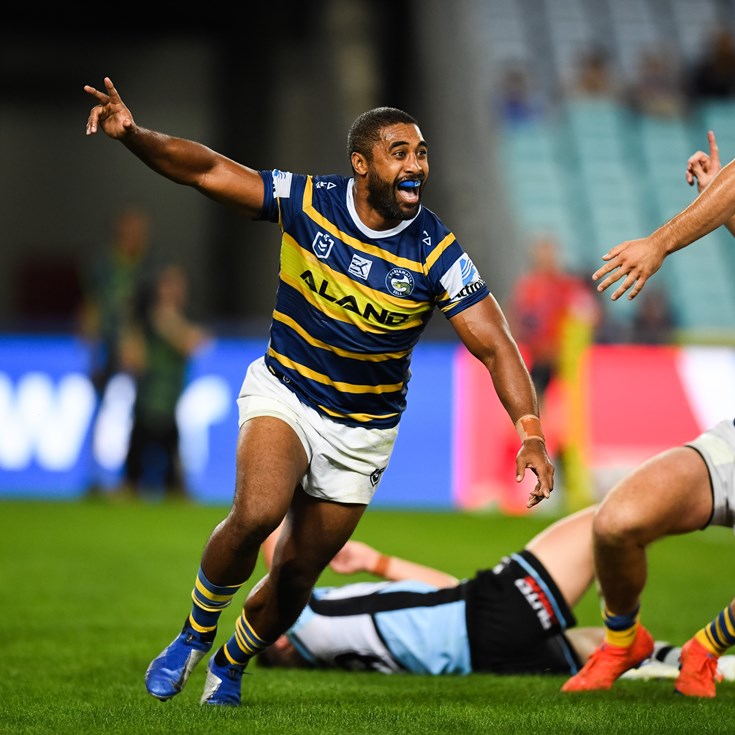 Jennings double proves Parra are fast learners