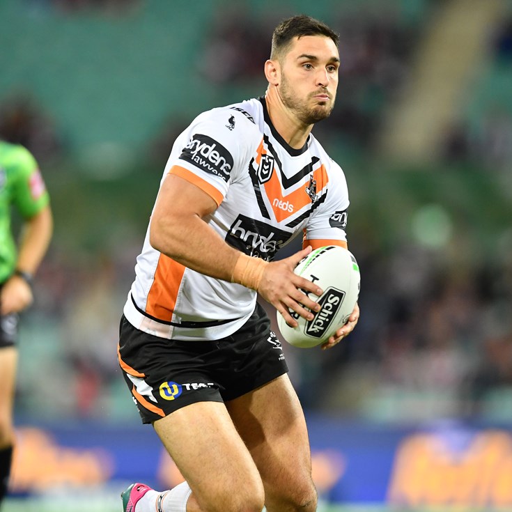 Matterson returns to Eels on three-year contract