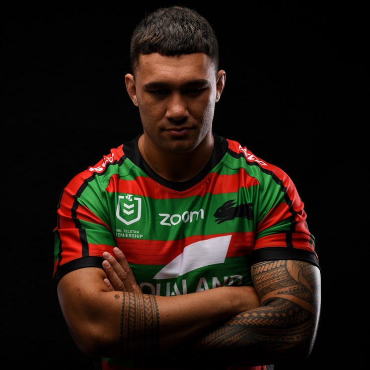 Less hype, more metres: Su'A right at home at Redfern