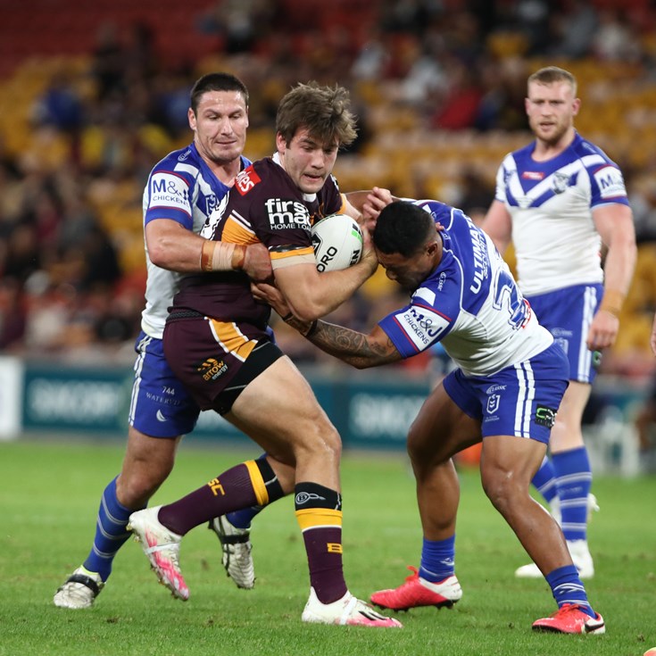 Captain Carrigan turns to 300-club to fine tune leadership