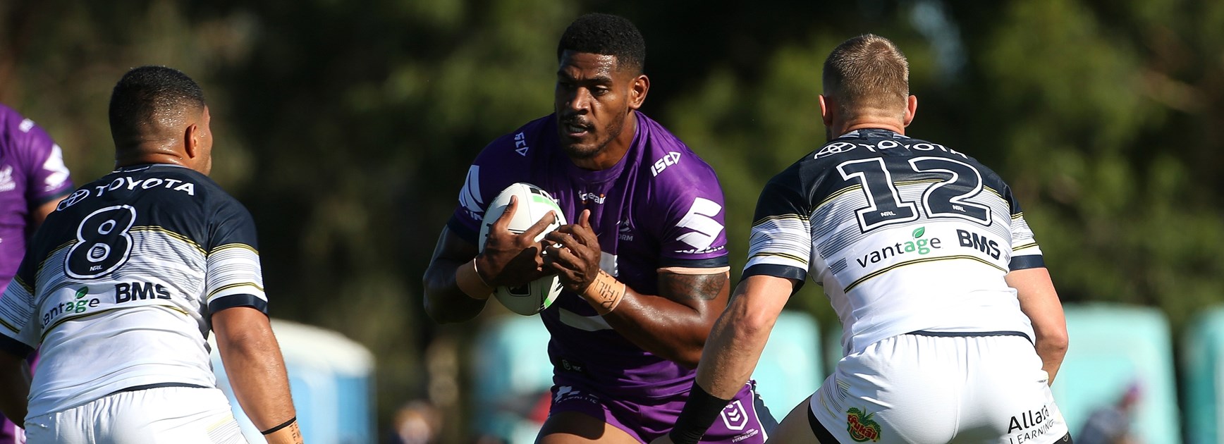 Storm prop Tui Kamikamica.