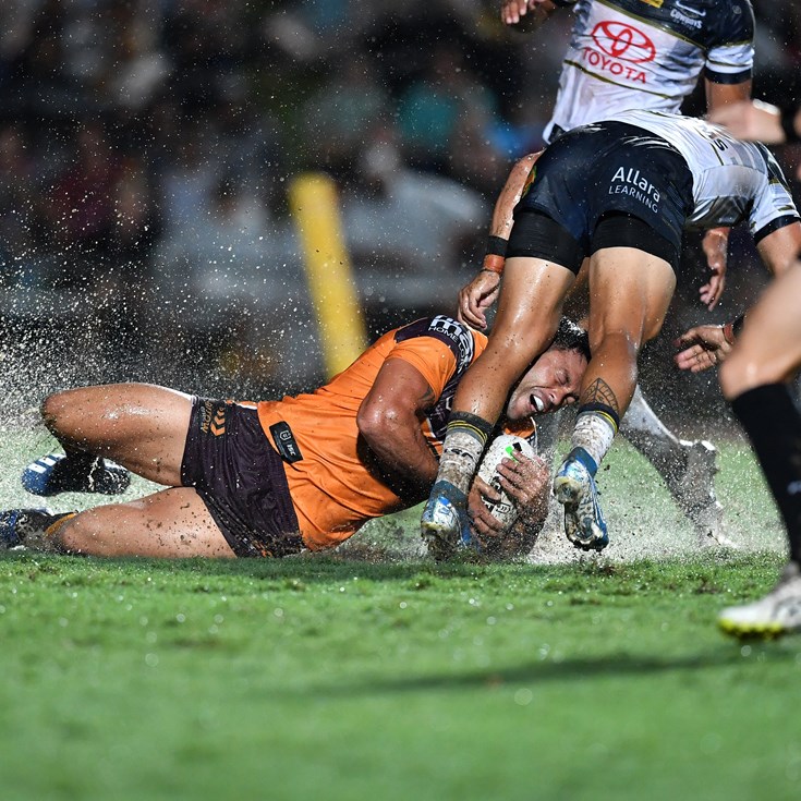 Glenn pins hope on 'secret healers' to fix hamstring