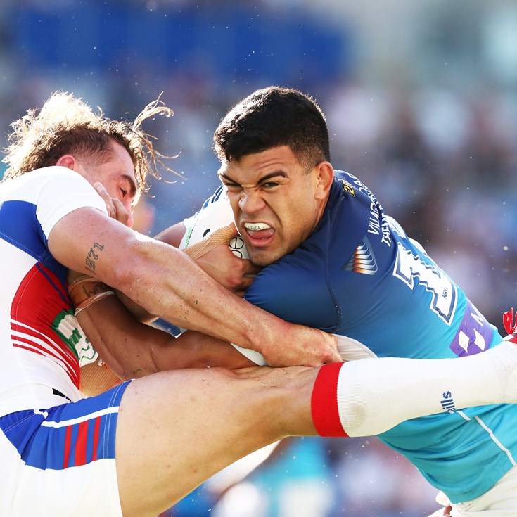 Fifita unstoppable as Titans thump Knights in Ponga's return