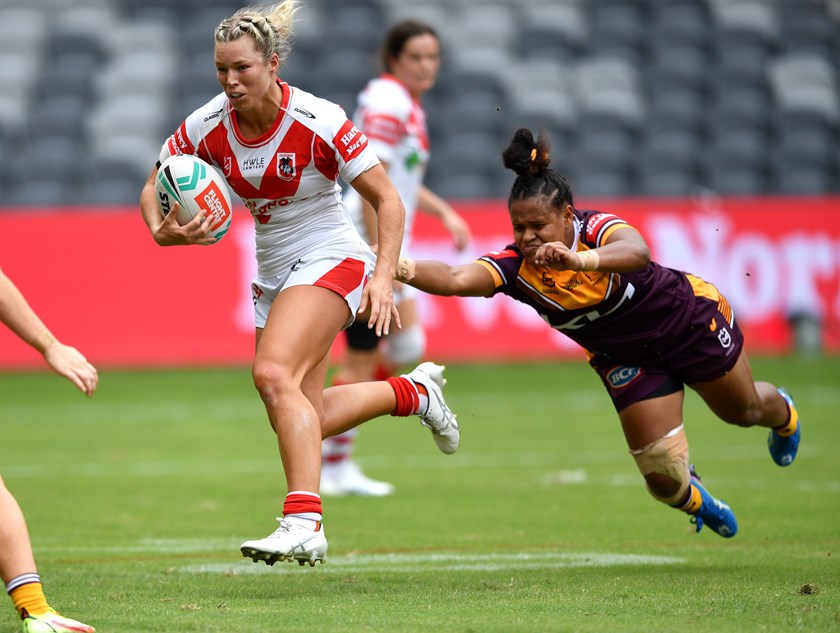 Emma Tonegato shows her speed to evade the Broncos defence