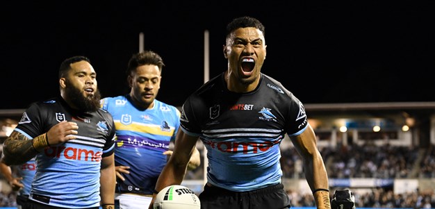 Sharks all class in big win over Titans
