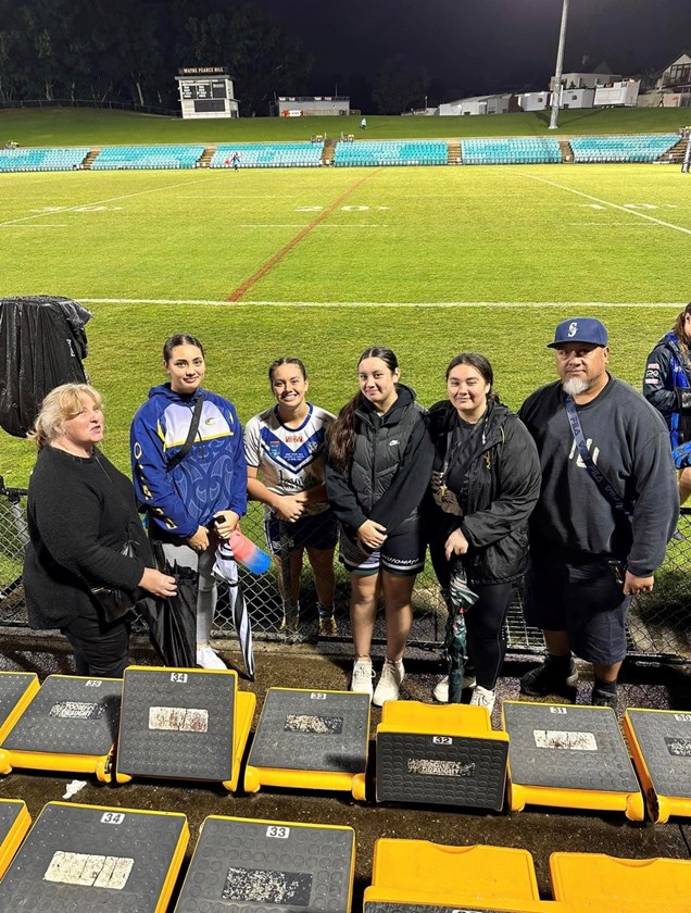 The Tauaneai sisters, flanked by mum Deb and dad George. Photo: Supplied