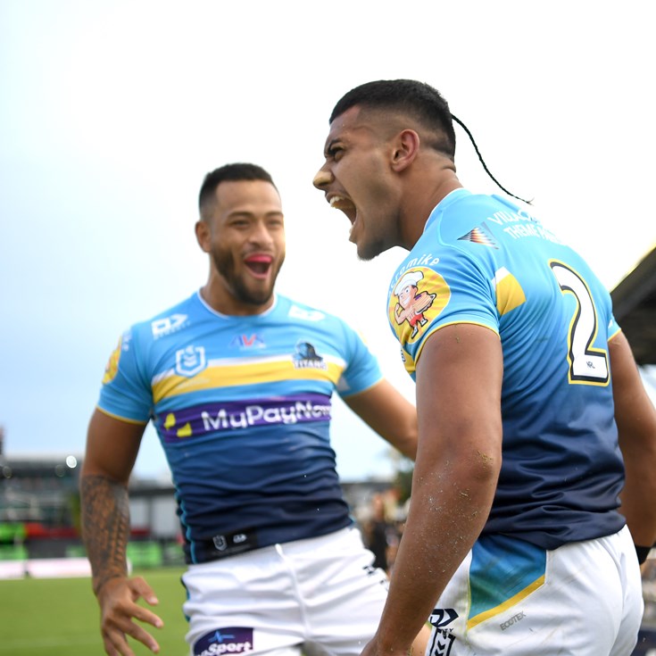 Rookie winger bags four as Titans blitz Dolphins