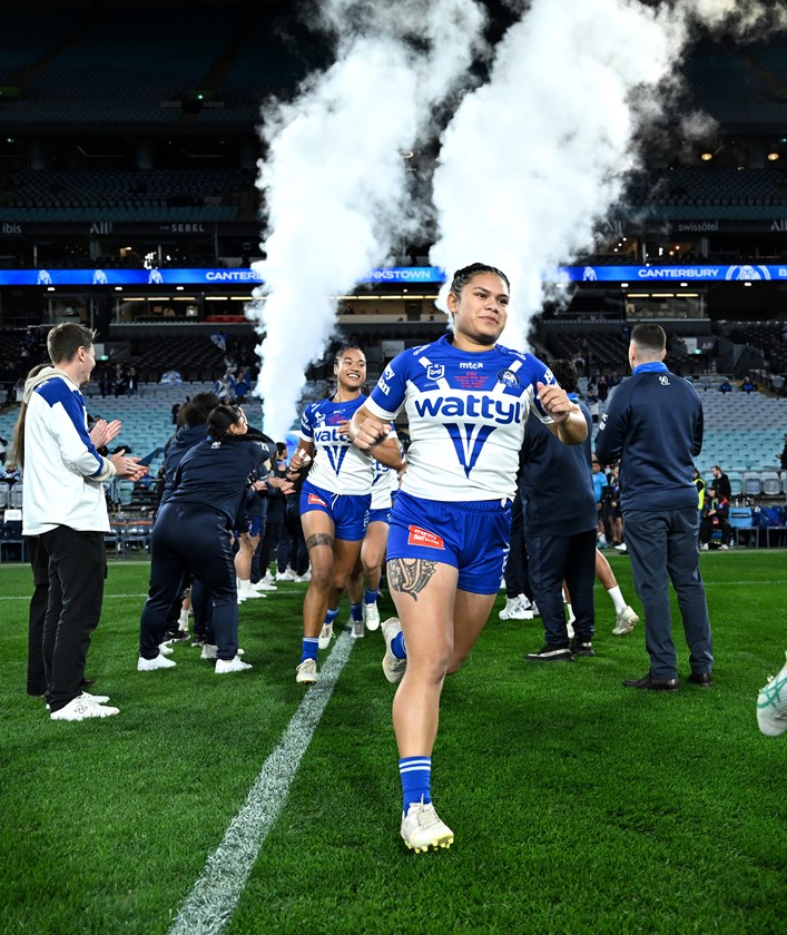 Shaniece Monschau takes the field for the Bulldogs' historic season opener.