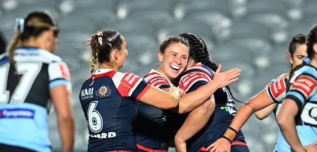 Roosters remain undefeated after downing Sharks