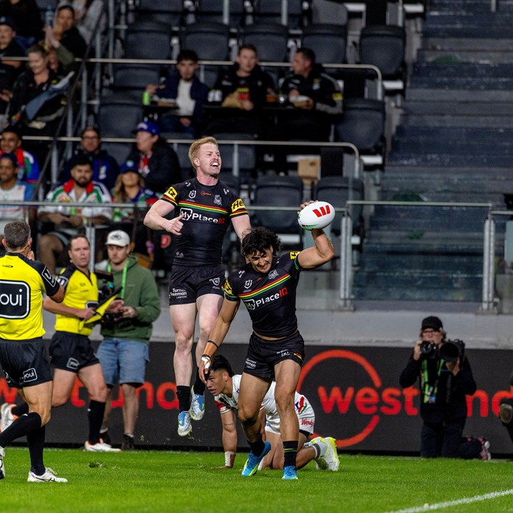 Live Blog: Panthers on the board early in showdown
