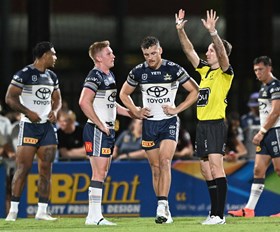 Laybutt facing suspension