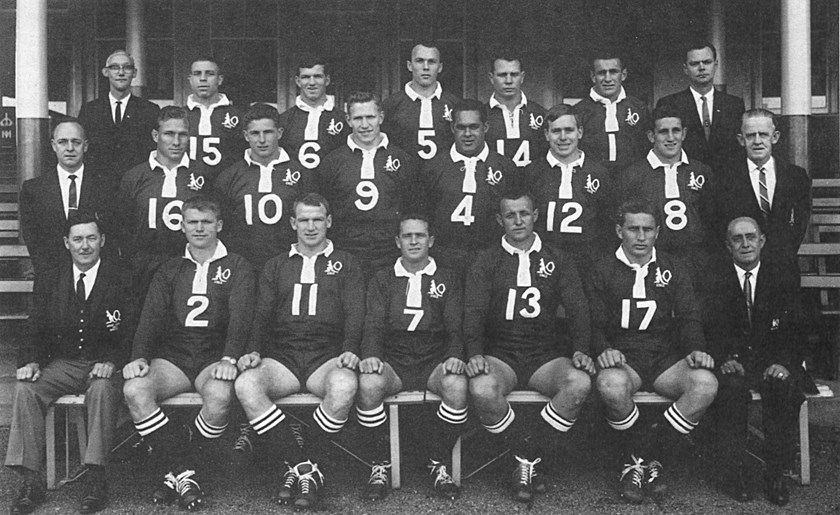 Muir (centre, front row) was a foundation stone of Queensland teams throughout the 1960's.