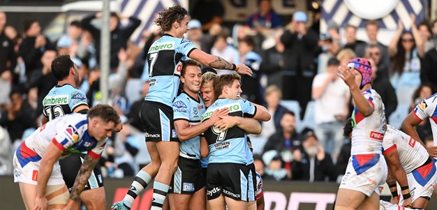 Sharks shut-out Knights in Tolman's 300th match
