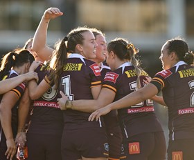 As it happened: Broncos dominate Knights to book prelim berth