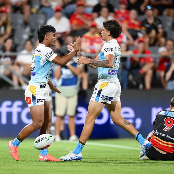 Fullbacks keen to put fullstop on spine debate