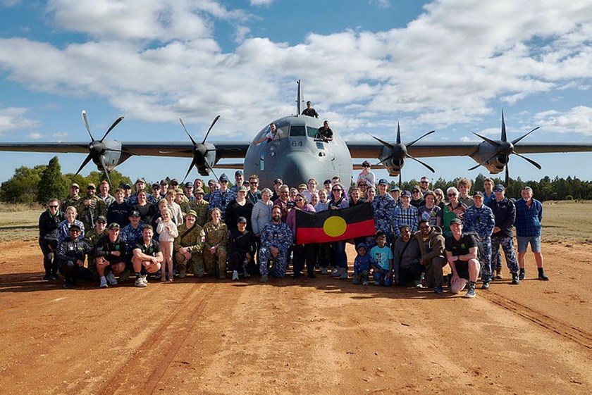 Hundreds of Gilgandra residents turned out for a community event run by the Air Force and NRL. 