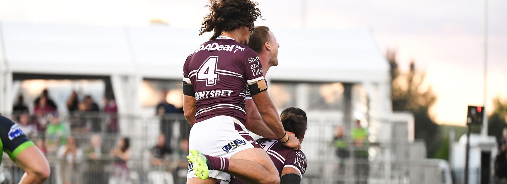 DCE masterclass helps Sea Eagles to victory over Raiders