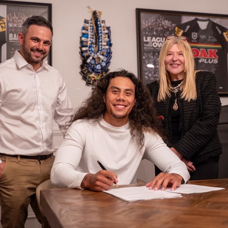 'Very positive': PM praises Chiefs' signing of Luai, Johnston