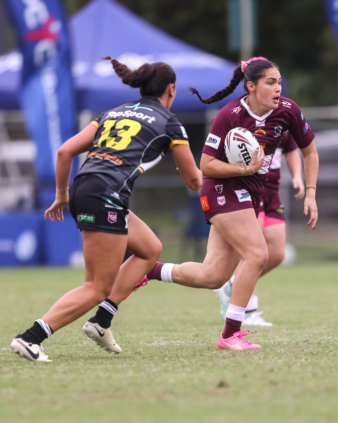 Ivana Lolesio in action for the Burleigh Bears in the BMD Premiership. 