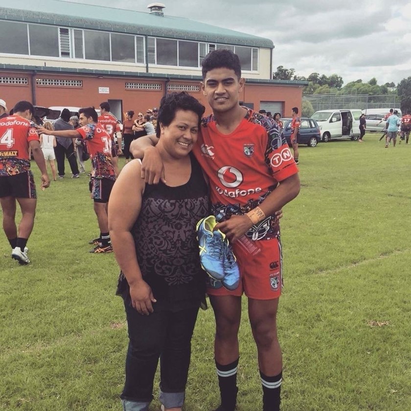 Asu Kepaoa paid tribute to his mum Melesete for Women In League Round.
