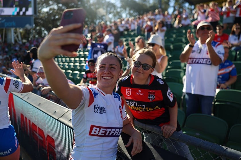 Fran Goldthorp poses with fans while in Perth.