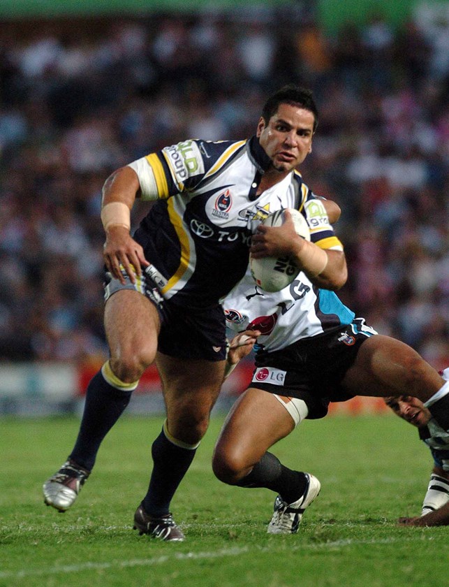 Carl Webb played with Gavin Cooper at the North Queensland Cowboys.