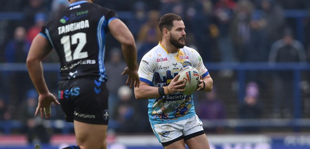 Sezer stars as Jack Sinfield makes Leeds debut