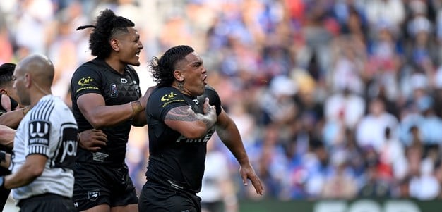 'Best in the world': New Zealand pack eye statement victory
