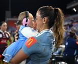 Mother of all Origins: Elliott, Butler thriving in Blues camp