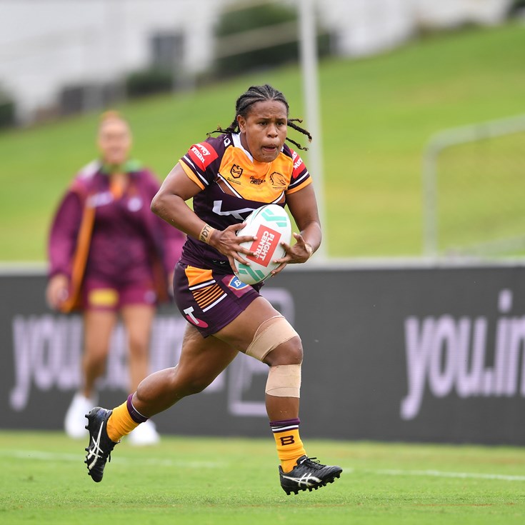 Two easy: Mosby's league switch takes flight