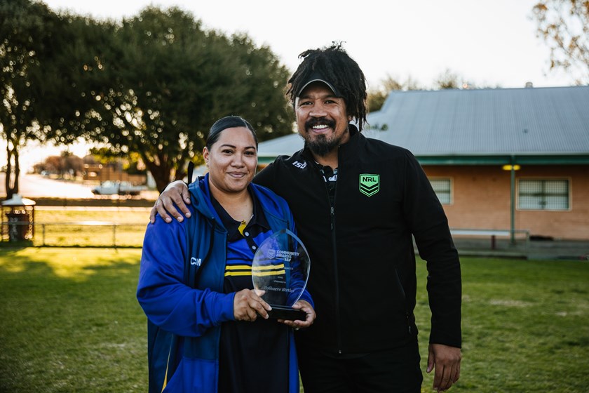 Poi Haraere Birtles receiving the NRL’s Women in League Award with NRL Ambassador Clinton Toopi in Coonabarabran, NSW
