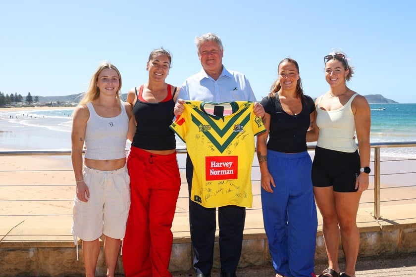 Central Coast Jillaroos players Tarryn Aiken, Olivia Kernick, Isabelle Kelly and Jocelyn Kelleher with Mayor John McNamara.