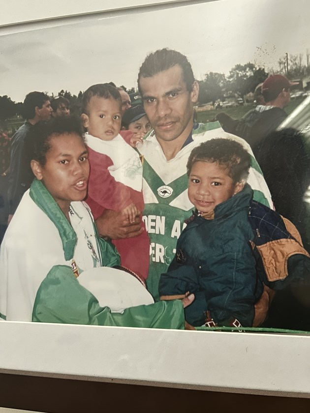 Lynn, Ua, Elwyn and Shane Ravu at a Leeton Greens match in 1997.