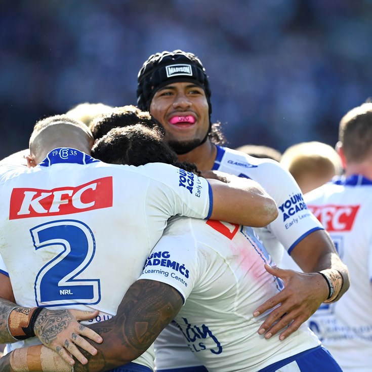 Bulldogs pile on points as Knights lose Ponga