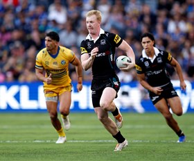 2026 NRL Signings Tracker: Jenkins, Fuller extend; Bears land Barber