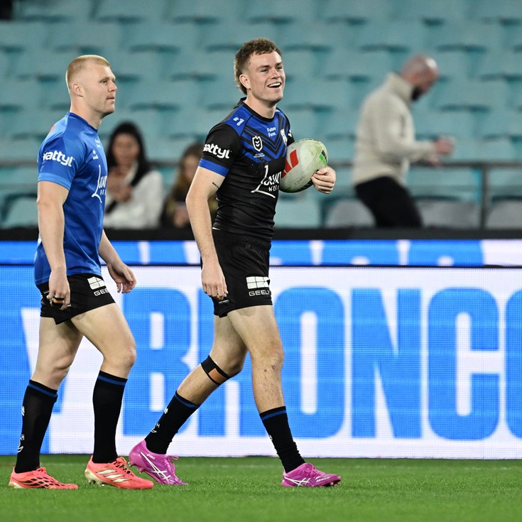 Thursday night footy: Bulldogs v Broncos