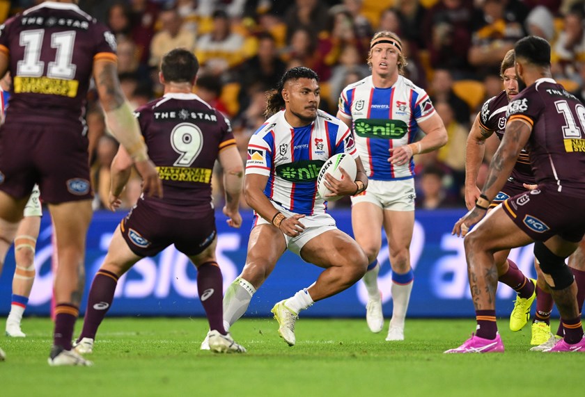 Francis Manuleleua takes the ball up for the Knights.