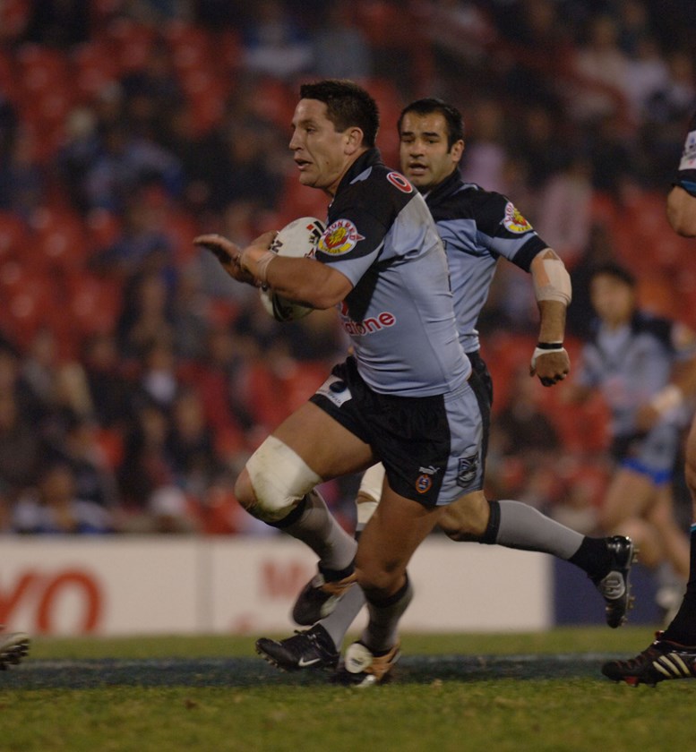 Steve Price in action for the Warriors.